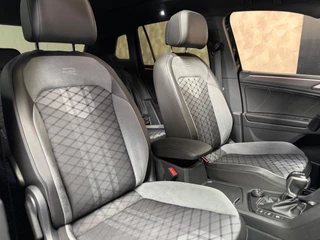 Volkswagen Tiguan Volkswagen TIGUAN 2.0 TSI 4MOTION R-Line|pano |ACC |keyless |DAB - afbeelding nr 16