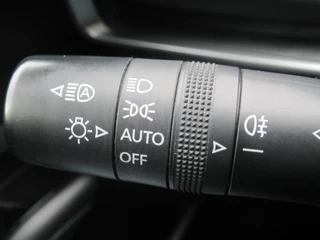 Mazda 3 Mazda 3 2.0 e-SkyActiv-G M Hybrid 122 PK, Full LED / Carplay + Android Auto / Adaptive Cruise / Navigatie - afbeelding nr 9