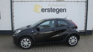 Toyota Aygo X 1.0 VVT-i MT Play