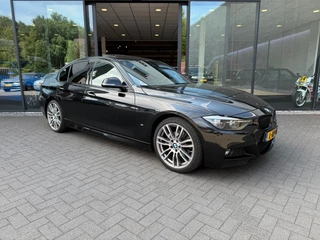 BMW 3 Serie BMW 3 Serie 330e M-Sport,Schuifdak,Leer,LED,Lane Ass.,NaviPro,Clima,Dealer OH - afbeelding nr 20