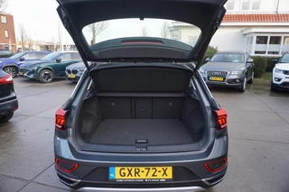 Volkswagen T-Roc VOLKSWAGEN T-Roc 1.5 TSI 150pk 7-DSG Style Carplay Camera El.achterklep - afbeelding nr 5