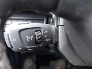 Peugeot 3008 Peugeot 3008 1.6 HYbrid 225 Blue Lease Allure - afbeelding nr 12