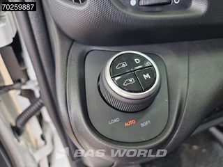 Iveco Daily Iveco Daily 35C18 Automaat Luchtvering Laadklep Zijdeur LED Navi Camera Bakwagen Meubelbak Koffer Airco Cruise control - afbeelding nr 10
