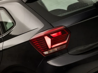 Volkswagen Polo (APPLE CARPLAY, GROOT NAVI, PARKEERSENSOREN, ADAPTIVE CRUISE, LM VELGEN, SPORTSTOELEN, DAB+, NIEUWE APK, NIEUWSTAAT) - afbeelding nr 26