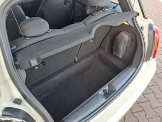 MINI Cooper | Automaat | LED | Airco | Cruise | Navi | PDC | LMV | - afbeelding nr 25