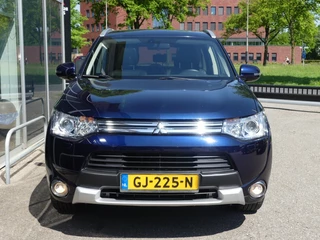 Mitsubishi Outlander Mitsubishi Outlander 2.0 PHEV L Ed. XLine - afbeelding nr 2