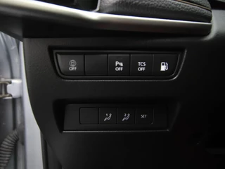 Mazda CX-60 Mazda CX-60 2.5 E-SKYACTIV PHEV Exclusive-Line 4WD automaat | Panorama Pack | Comfort Pack met wegklapbare trekhaak en all-weather banden : dealer onderhouden - afbeelding nr 43