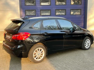 BMW 2 Serie BMW 2-serie Active Tourer 218i l Trekhaak l Navi l Climate - afbeelding nr 9