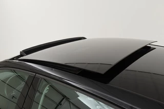 Volkswagen Polo Volkswagen Polo 1.0 TSI R Line | Panoramadak | Park Assist |  Carplay | Adaptive cruise | Climate control | PDC | Navigatie | Bluetooth | LED - afbeelding nr 7