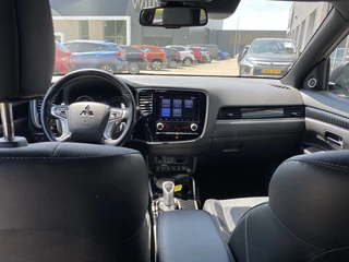 Mitsubishi Outlander Mitsubishi Outlander 2.4 PHEV Intense+ - afbeelding nr 10