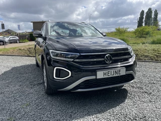 Volkswagen T-Roc Volkswagen T-Roc 1.5 TSI 150PK DSG STYLE VIRTUAL/CARPLAY/CAMERA - afbeelding nr 11