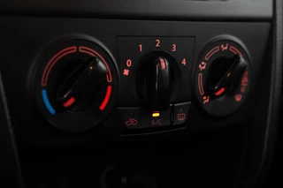 Suzuki Vitara Airco, Cruise Control, Navigatie - afbeelding nr 13
