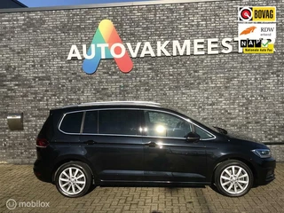 Volkswagen Touran Volkswagen Touran 1.4 TSI Highline 7p Automaat - afbeelding nr 1