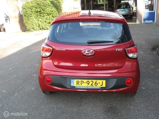 Hyundai i10 Hyundai i10 1.0i Edition Airco Cruise control 1e eigenaar NL auto - afbeelding nr 6