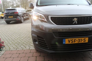 Peugeot e-Expert Peugeot e-Expert L2 ASPHALT 50 kWh | APPLE CARPLAY/ANDROID AUTO | DAB+ RADIO | 3-ZITS | AIRCO | CRUISE CONTROL | NIEUWE BUS! | PARKEER SENSOREN | - afbeelding nr 10