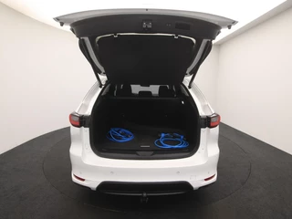 Mazda CX-60 Mazda CX-60 2.5 E-SKYACTIV PHEV Homura 4WD automaat | Convenience & Sound Pack | Driver Assistance Pack met wegklapbare trekhaak : dealer onderhouden - afbeelding nr 15