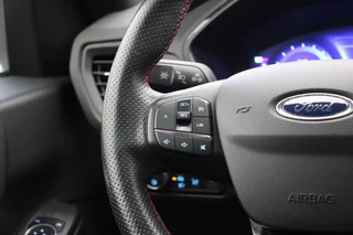 Ford Kuga Ford Kuga 2.5 PHEV ST-LINE Automaat - Panorama, Camera, Carplay - afbeelding nr 13