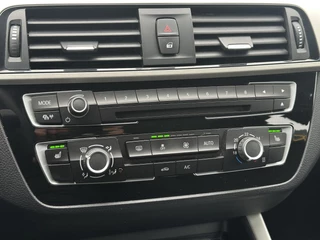 BMW 1 Serie BMW 1-serie 118i Executive 1e Eigenaar,Airco,Cruise,Stoelverwarming,PDC Achter,Bluetooth,6-bak,LM Velgen,APK tot 09-2026 - afbeelding nr 18