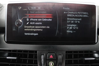 BMW 2 Serie BMW 2-serie Active Tourer 225i xDrive M Sport (PANORAMADAK, TREKHAAK, STOELVERWARMING, HEAD-UP, PARKEERSENSOREN, NAVIGATIE) - afbeelding nr 12