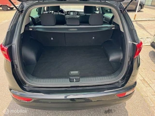 Kia Sportage Kia Sportage 1.6 GDI DynamicLine  , Navigatie , Achteruit rij Camera / Climate - & Cruise Controle / Volledig onderhouden - afbeelding nr 20