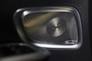 Mercedes-Benz C-Klasse Mercedes-Benz C-klasse 300 e 4MATIC AMG 63 Look / Acc / Memory / Burmester / Head Up / 360 Camera / Leder / Navi / Led / 20 Inch - afbeelding nr 12