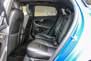 Volvo V40 Volvo V40 2.0 D3 Business Sport PANO| R DESIGN - afbeelding nr 13