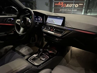 BMW 1 Serie BMW 1-serie 118i M-Sport *Carplay*Camera* - afbeelding nr 27