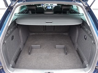Škoda Superb Škoda Superb Combi 1.5 TSi ACT DSG7 Business Edition Plus I NL-Auto I 100% d - afbeelding nr 10