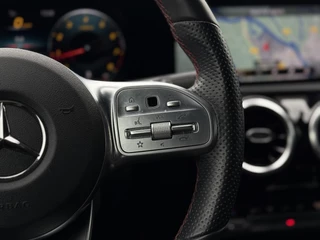 Mercedes-Benz A-Klasse Mercedes-Benz A-klasse 200 AMG | Navi | Camera | Apple Carplay | - afbeelding nr 21