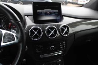 Mercedes-Benz B-Klasse Mercedes-Benz B-Klasse 180 Business Solution AMG Upgrade Edition / Camera / Navigatie / 18'' / Stoelverwarming / Cruise Control - afbeelding nr 18