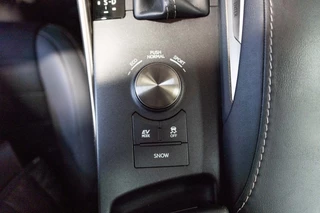Lexus IS - afbeelding nr 30