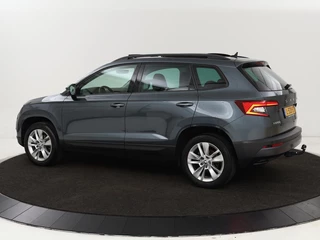 Škoda Karoq Skoda Karoq 1.0 TSI Business Edition | Panoramadak |  Stoelverwarming | Trekhaak | Carplay | Navigatie | Climate control | Parkeerhulp | Cruise control - afbeelding nr 2