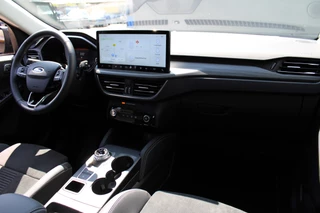Ford Kuga Ford Kuga 2.5 PHEV Active X Nieuw Voorraad | Trekhaak | Winterpakket | Technology pack | BLIS | Navigatie | Head-up - afbeelding nr 6