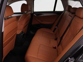 BMW 5 Serie BMW 5-serie 530e Business Edition Plus | LaserLight | Leder |  Stoelverwarming | Carplay | Live Cockpit | Navigatie | Memory | Parkeerhulp | Climate control - afbeelding nr 8