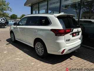 Mitsubishi Outlander Mitsubishi Outlander 2.4 PHEV Pure+ Afn.trekhaak + Winterset - afbeelding nr 5