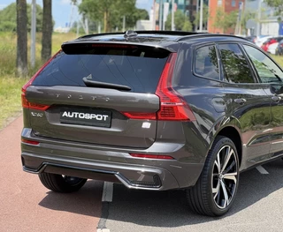 Volvo XC60 Volvo XC60 2.0 T8 Plug-in Hybrid AWD R-Design Pano H&K Leder - afbeelding nr 30