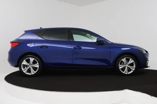 SEAT Leon Seat Leon 1.5 TSI FR Ultimate Edition (ACHTERUITRIJCAMERA, STOELVERWARMING, NAVIGATIE, STUURVERWARMING, CRUISE, PARKEERSENSOREN) - afbeelding nr 16