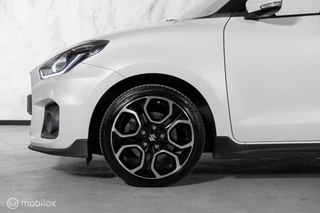Suzuki Swift Suzuki Swift 1.4 Sport LED|KEYLESS|CAMERA|NAVI|STOELVERWARMING - afbeelding nr 7