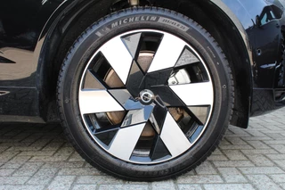 Volvo XC60 Volvo XC60 2.0 T8 Plug-in hybrid AWD Plus Dark | Panoramadak | 360 | H&K | Pilot Assist - afbeelding nr 7