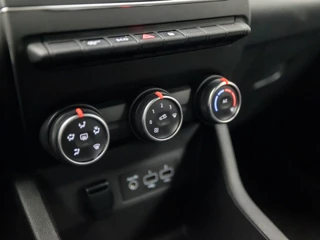 Renault Clio (NIEUW MODEL, APPLE CARPLAY, GROOT NAVI, PARKEERSENSOREN, GETINT GLAS, SPORTSTOELEN, CRUISE, LED KOPLAMPEN, NIEUWE APK, NIEUWSTAAT) - afbeelding nr 9
