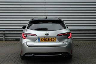 Toyota Corolla Touring Sports Toyota Corolla Touring Sports 2.0 Hybrid 184pk GR-Sport NL-Auto NAP 10 Jaar Garantie Clima Cruise  Carplay Camera Keyless 17