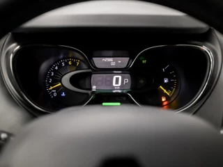 Renault Captur Automaat (NAVIGATIE, CLIMATE, XENON, GETINT GLAS, SPORTSTOELEN, CRUISE, LM VELGEN, PARKEERSENSOREN, NIEUWE APK, NIEUWSTAAT) - afbeelding nr 19