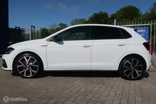 Volkswagen Polo Volkswagen Polo 2.0 TSI GTI, DSG, CARPLAY, 18 INCH, FULL LED - afbeelding nr 3