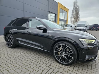 Audi e-tron Audi e-tron 50 quattro Led Luchtvering 22 inch Black 71 kWh - afbeelding nr 13