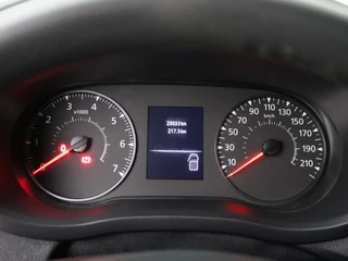 Renault Master | Navigatie | Camera | Airco | Betimmering | Trekhaak - afbeelding nr 9