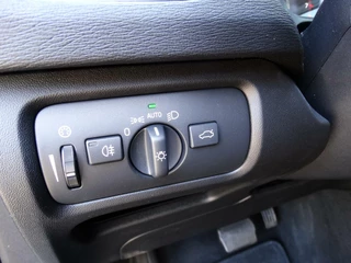 Volvo V40 Volvo V40 1.5 T2 Polar+ automaat  Virtual cockpit / Carplay - afbeelding nr 12