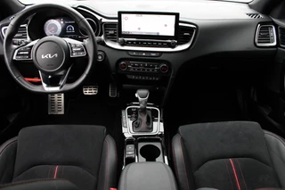 Kia ProCeed Kia ProCeed 1.6 T-GDi GT 204PK | Pano | JBL | Sportuitlaat - afbeelding nr 4