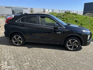 Mitsubishi Eclipse Cross Mitsubishi Eclipse Cross 2.4 PHEV PRESTIGE LEER PANORAMADAK - afbeelding nr 22