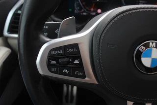 BMW X5 BMW X5 xDrive30d High Exe. 7p. M Sport / Trekhaak / Panoramadak / Camera / Head-up / Softclose / 20'' / Harman Kardon / Luchtvering / Laser LED / Keyless / Leder / Apple CarPlay / Stuurverwarming / DAB / ACC / Zonnescherm zijruite - afbeelding nr 35