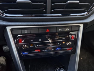 Volkswagen T-Roc Volkswagen T-Roc 1.0 TSI 110PK /1e eigen /ACC /Virtual /Garantie - afbeelding nr 12